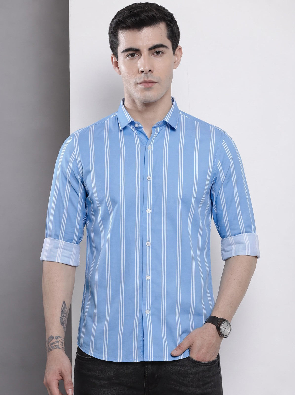Men's Sky Blue Vertical Striped Cotton Blend Casual Shirt