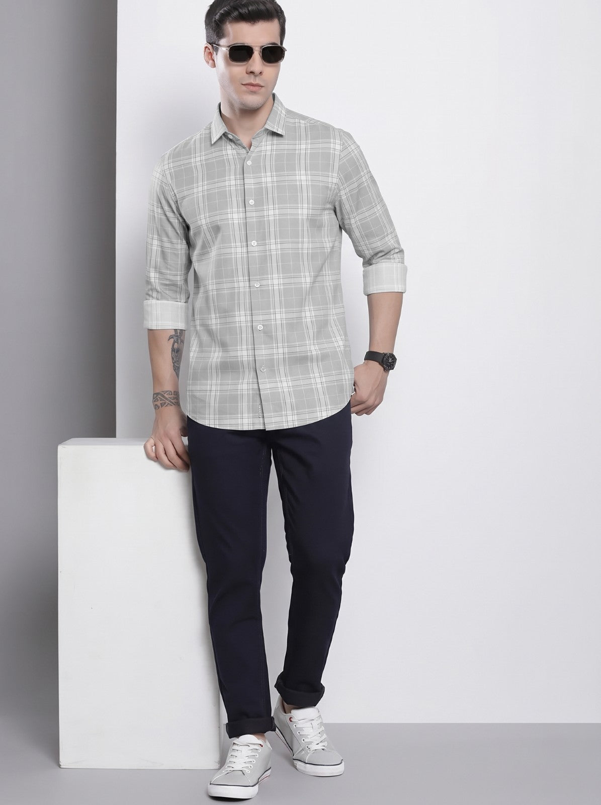 Men's Grey Classic Checkered Cotton Blend Casual Shirt