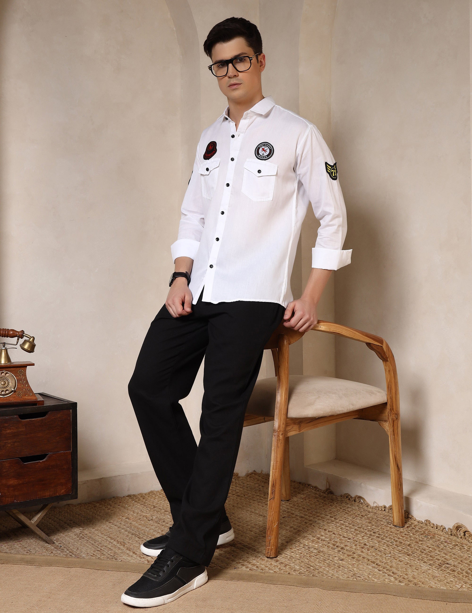 Urban Style Embroidery Patch White Cotton Blend Shirt