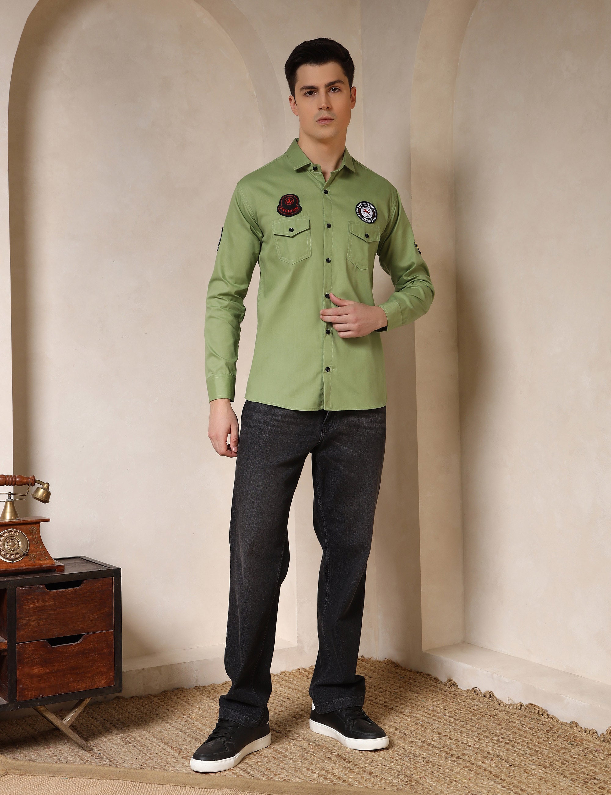 Urban Style Embroidery Patch Light Green Cotton Blend Shirt