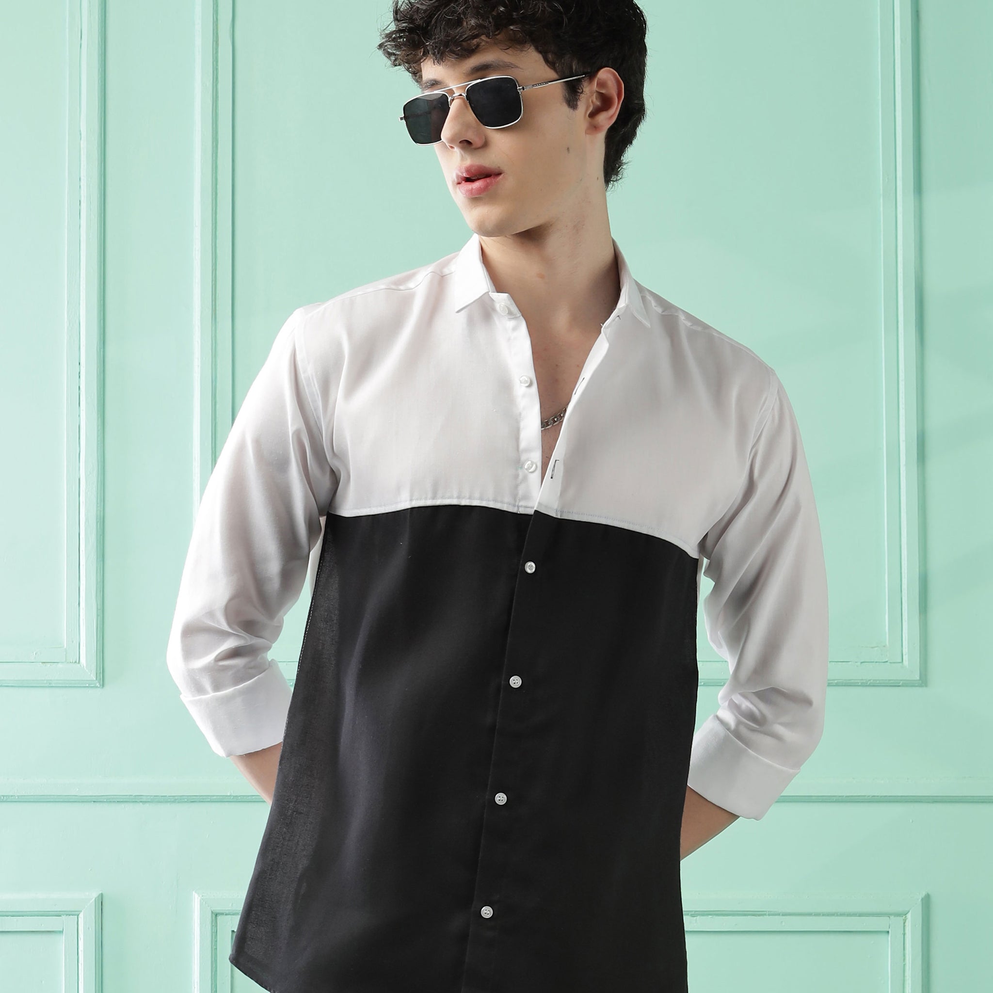 Fresh Wave Two-Tone Cotton Blend Black Casual Shirt