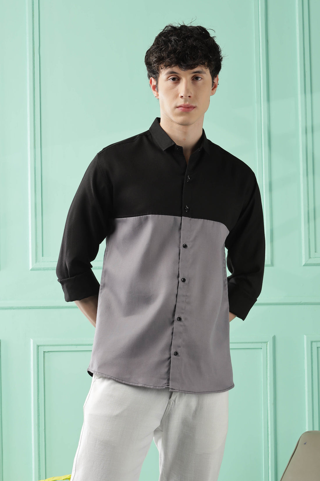 Fresh Wave Two-Tone Cotton Blend Grey Casual Shirt