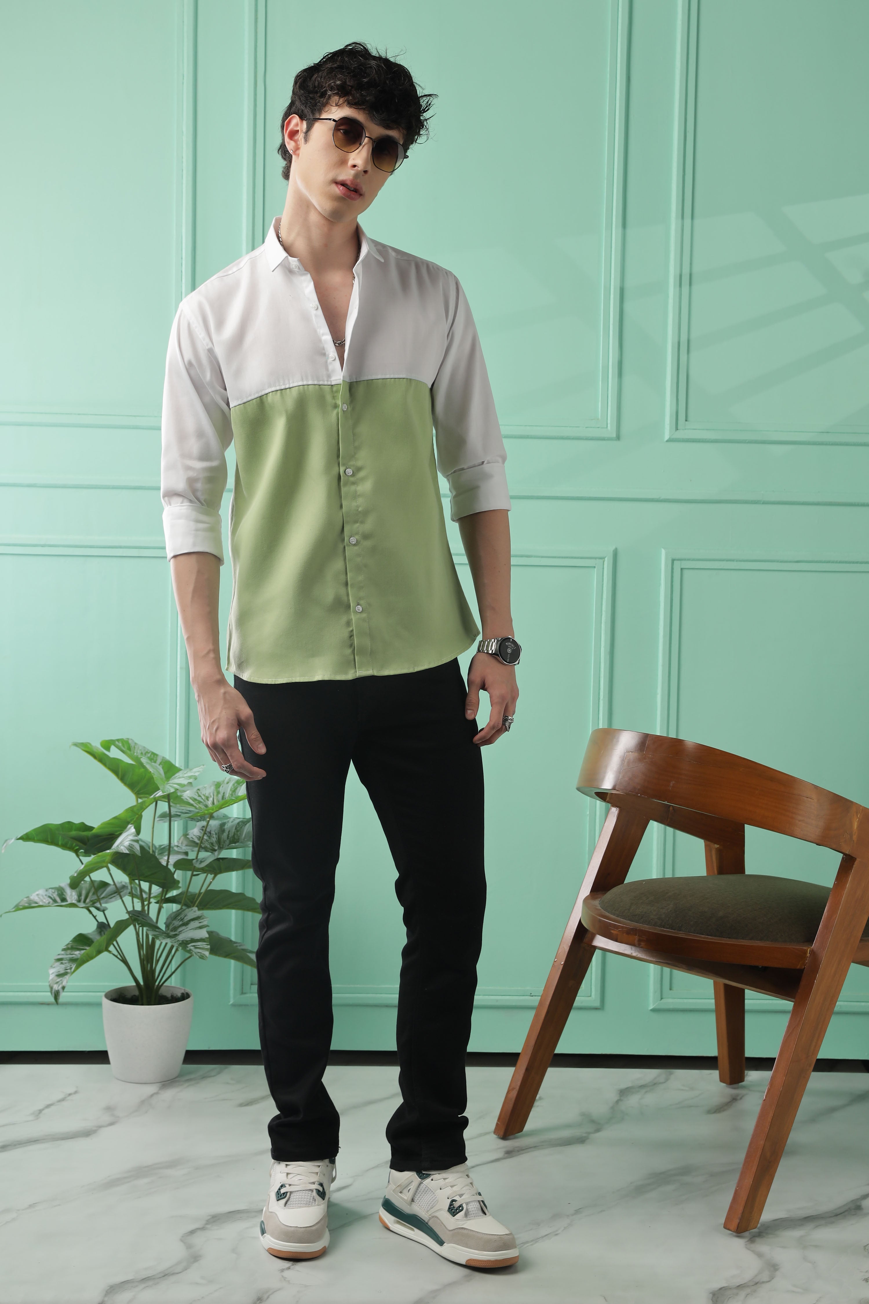 Fresh Wave Two-Tone Cotton Blend Light Green Casual Shirt