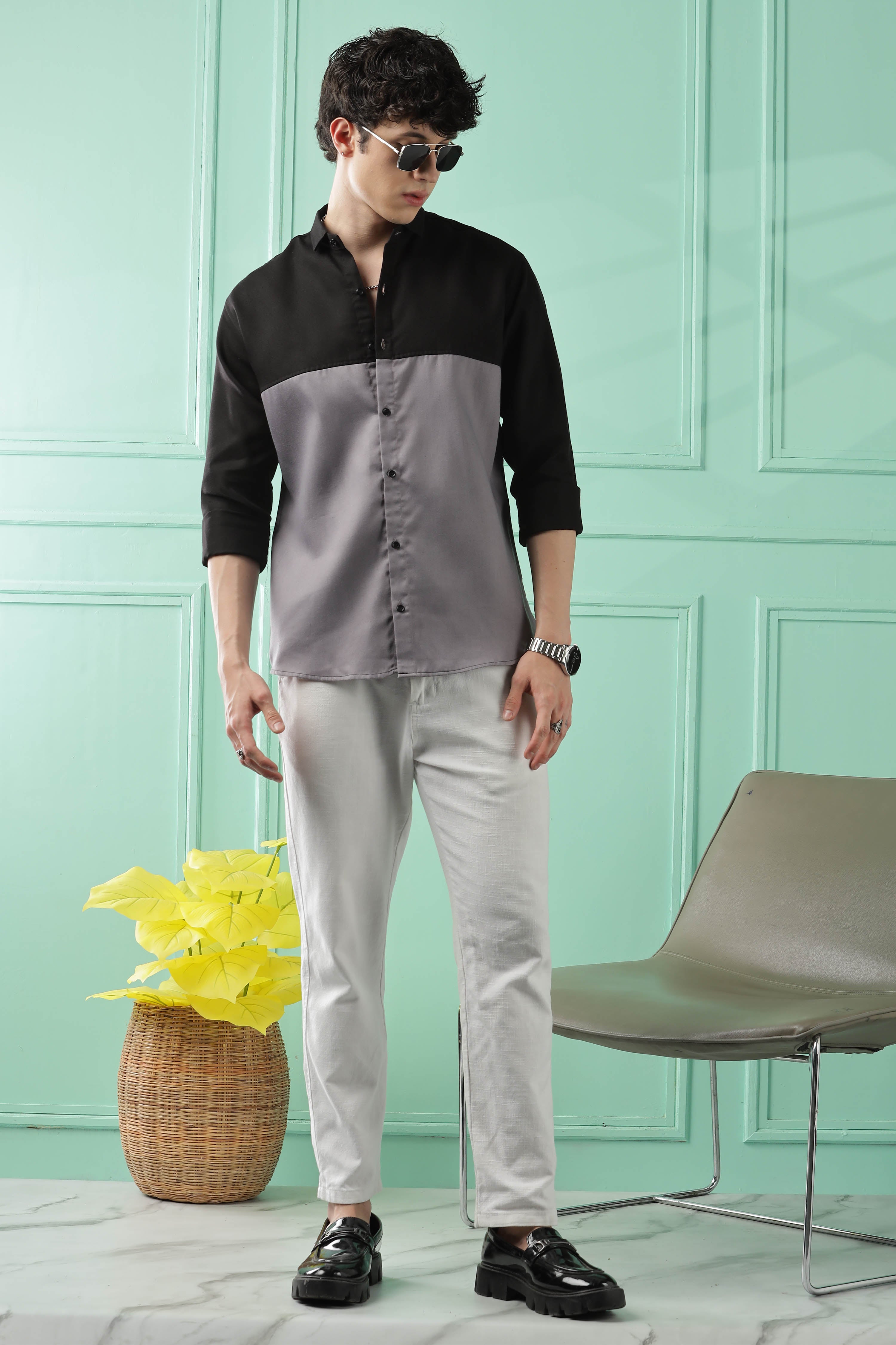 Fresh Wave Two-Tone Cotton Blend Grey Casual Shirt