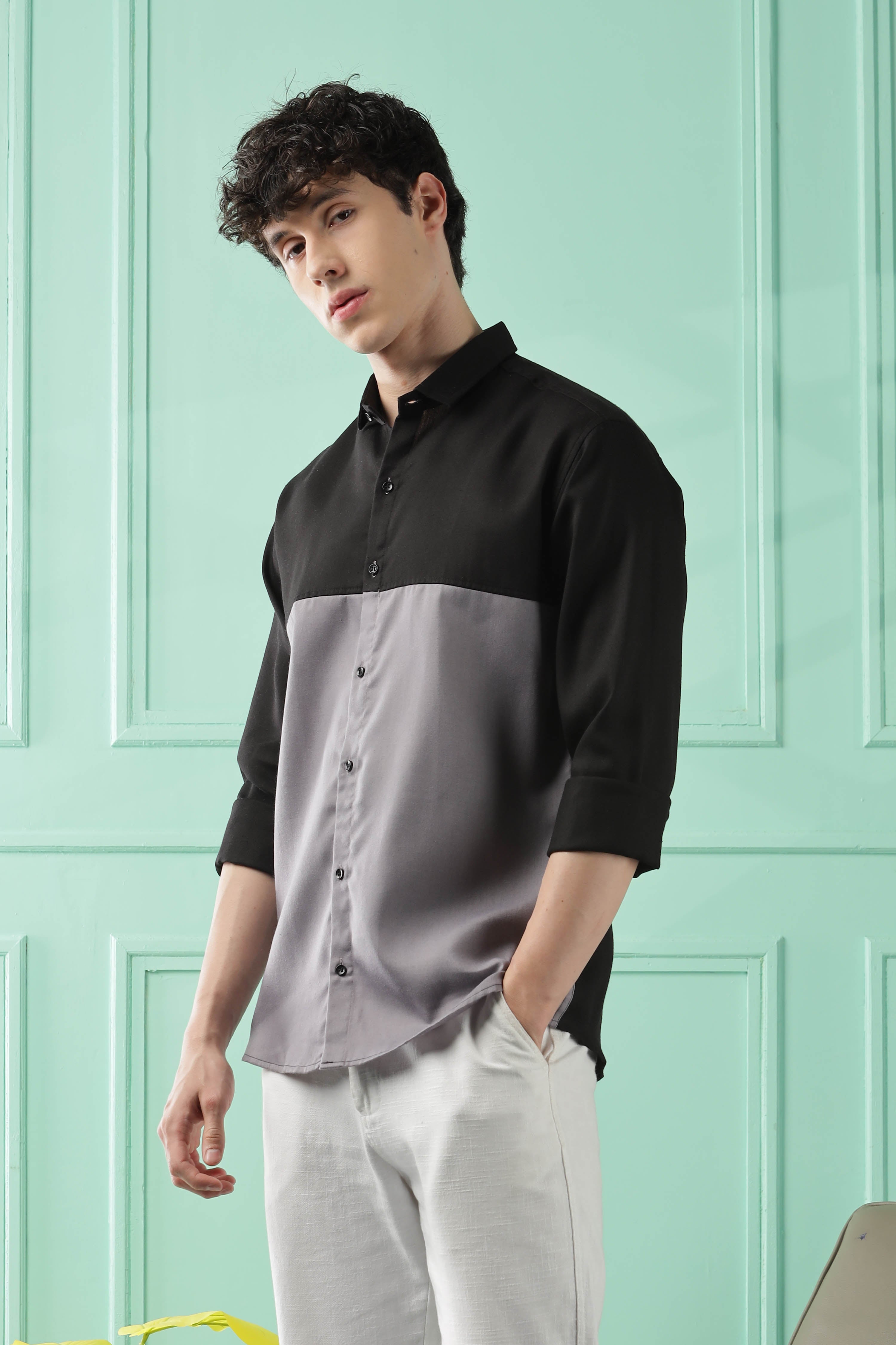 Fresh Wave Two-Tone Cotton Blend Grey Casual Shirt